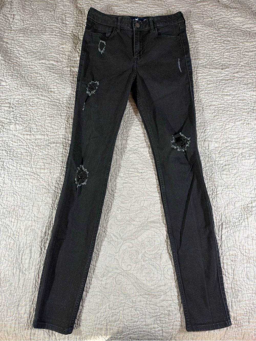 Hollister High-Rise Super Skinny Jeans Black Distressed W26 L32 Stretch